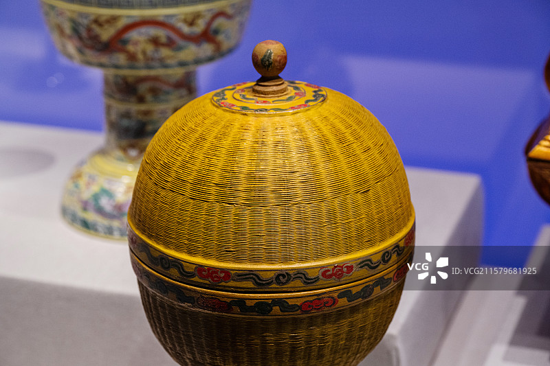 嘉德艺术中心和故宫博物院联合主办的“达古今之宜——清代宫廷设计潮流”展图片素材