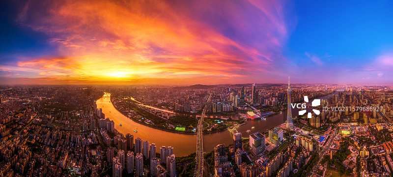 2025年广州世纪晚霞图片素材
