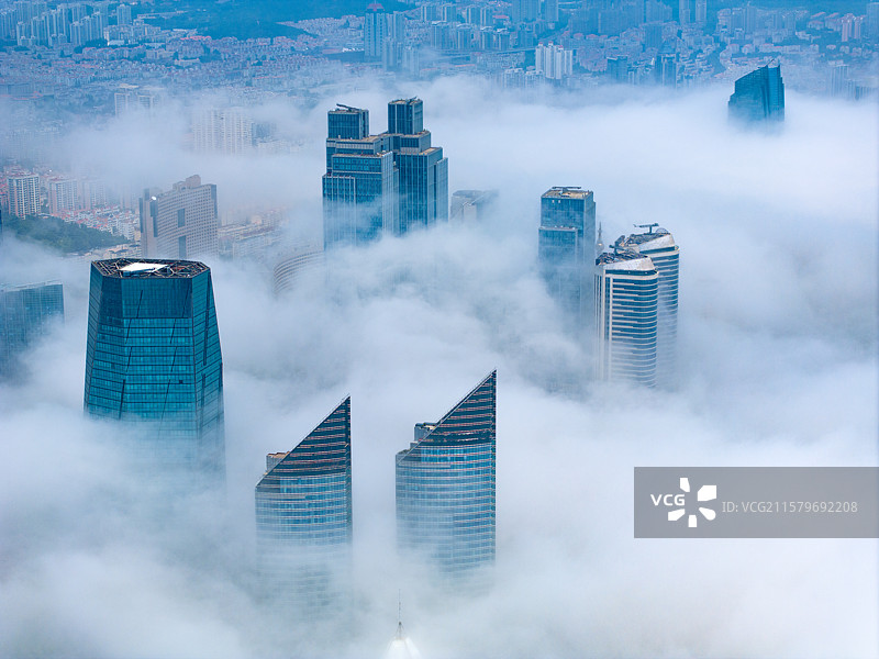 青岛城市平流雾图片素材