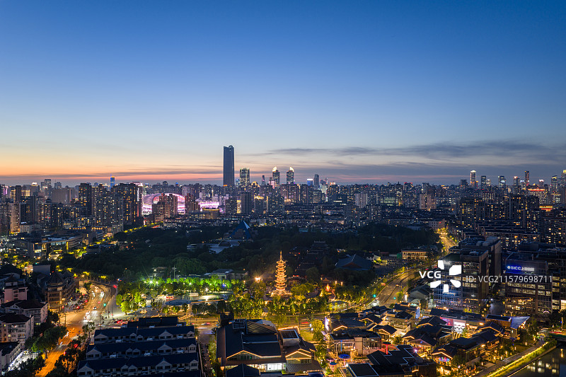 上海徐汇龙华寺图片素材