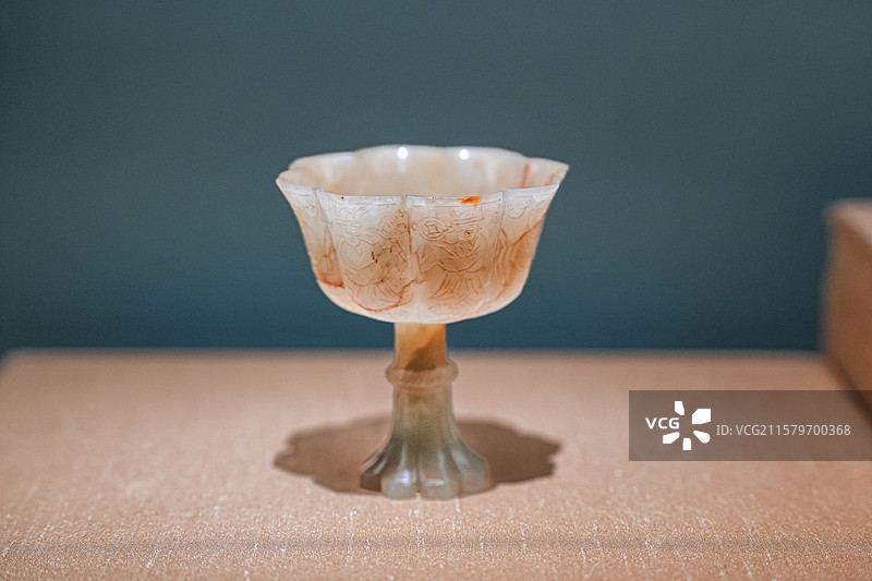 明代 人物纹花口高足杯 中国国家博物馆图片素材