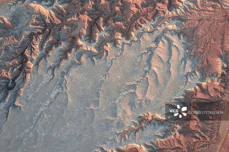 甘肃张掖红色丹霞地貌大地之树航拍图片素材