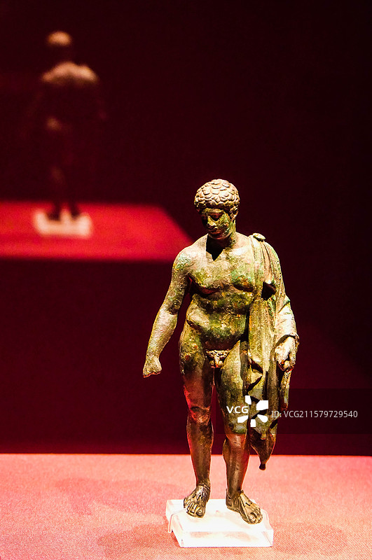 古希腊文物赫耳墨斯像图片素材