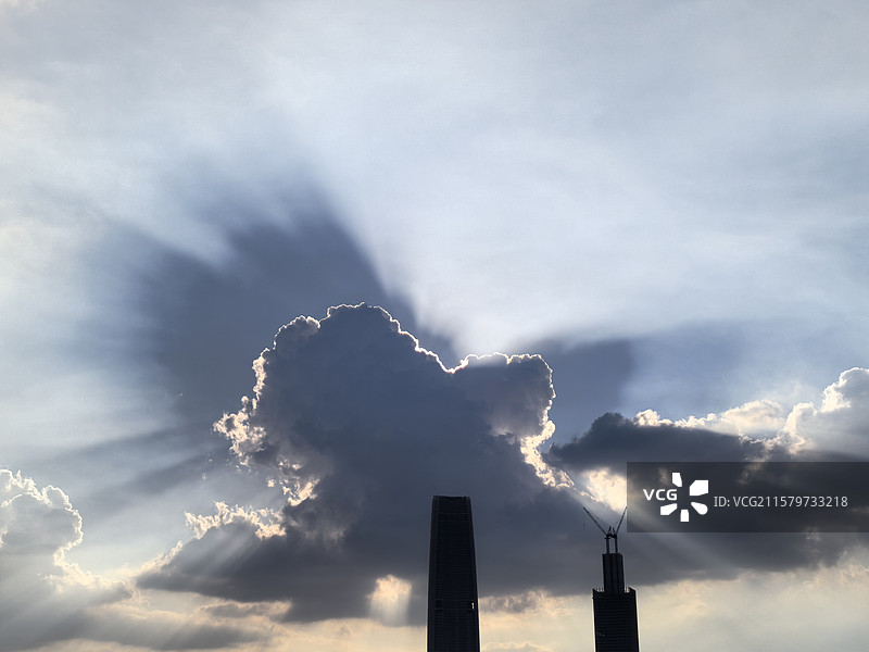 武汉丁达尔云图片素材