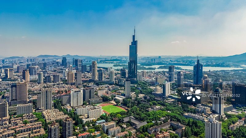 南京大学鼓楼校区百年校区夏季风光图片素材