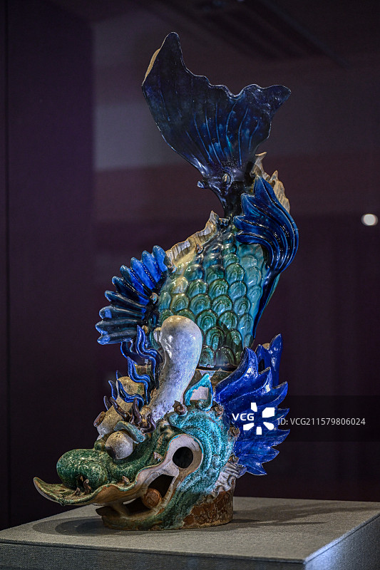 中国澳门艺术博物馆展出的石湾陶瓷文物图片素材