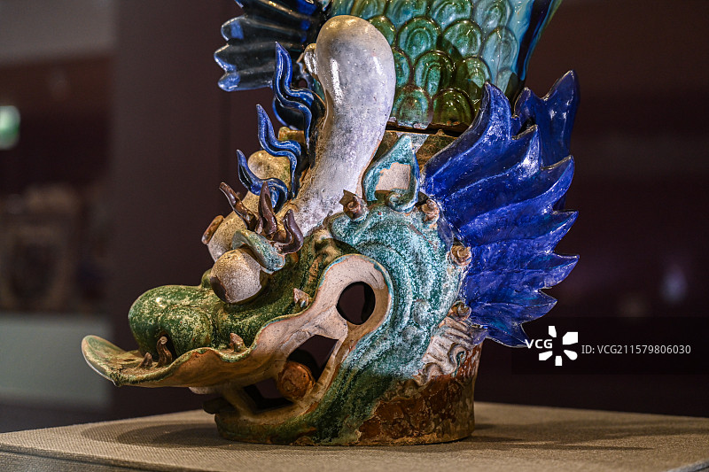 中国澳门艺术博物馆展出的石湾陶瓷文物图片素材