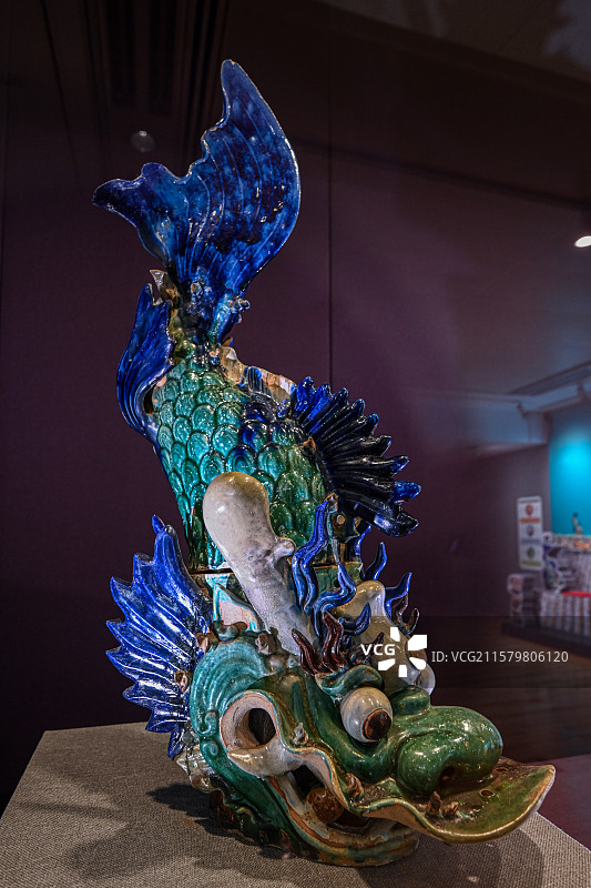 中国澳门艺术博物馆展出的石湾陶瓷文物图片素材