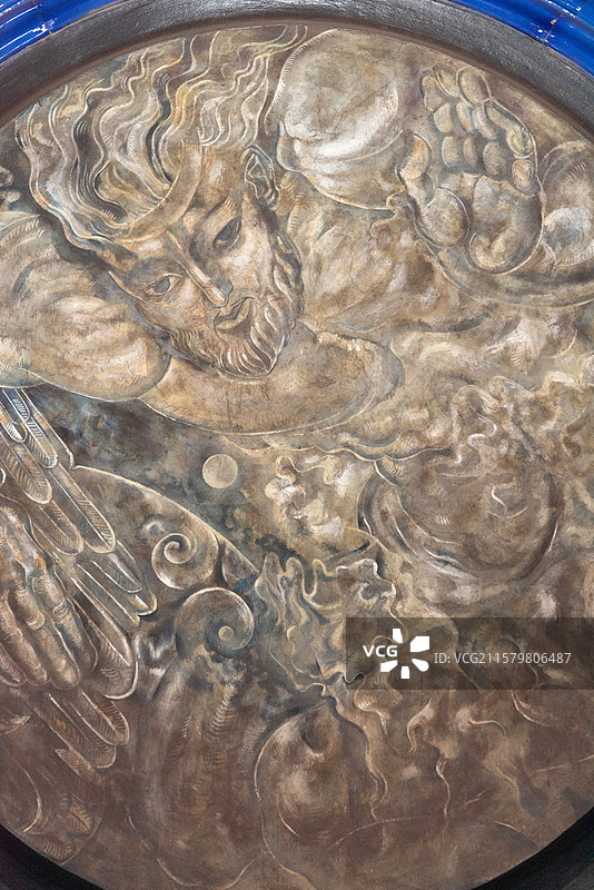 乌兹别克斯坦塔什干风景-塔什干地铁宇航员站-伊卡洛斯图片素材