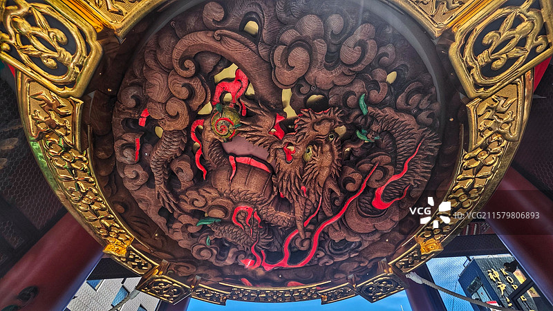 东京浅草寺，都内最古老寺院，始建于 628 年，雷门壮观，仲见世街热闹，五重塔耸立，尽显江户风情与佛图片素材