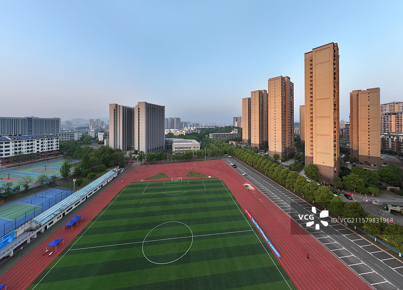 航拍湖北科技学院大学校园建筑咸宁城市风光图片素材