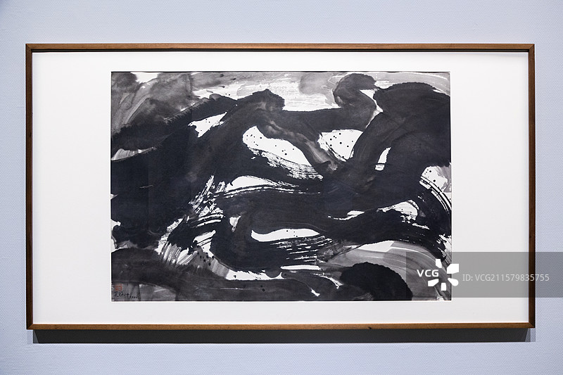 吴冠中丨纸本水墨《苍天裂》图片素材