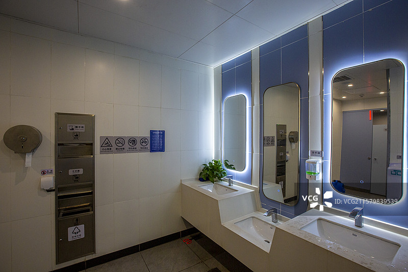 广州地铁棣园站（11号线内环）卫生间景观图片素材