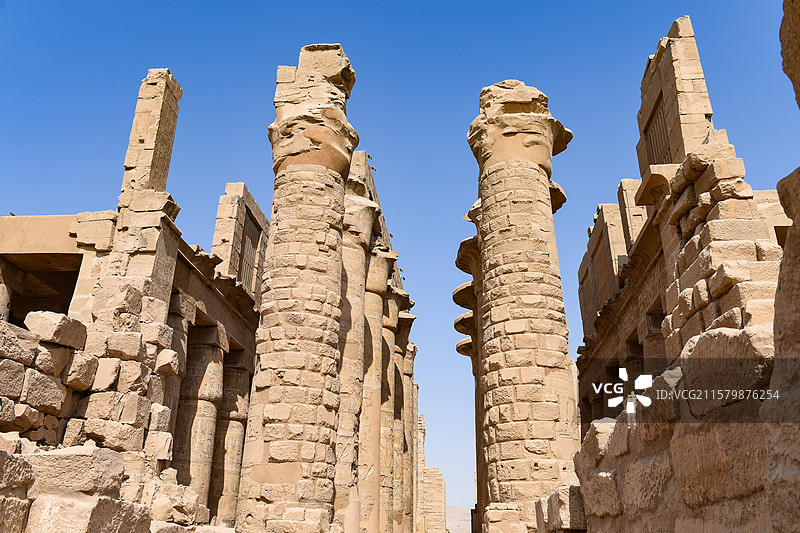 卡纳克神庙古埃及圆柱遗迹图片素材