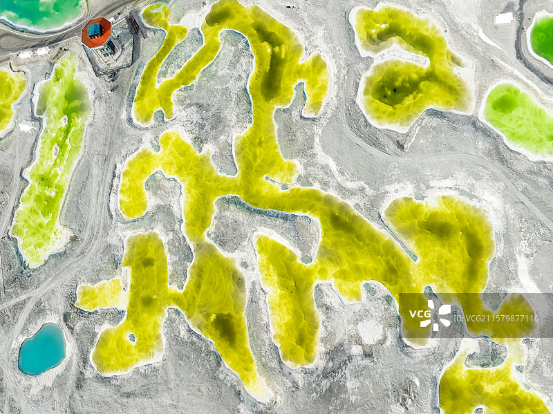 青海大柴旦翡翠湖图片素材