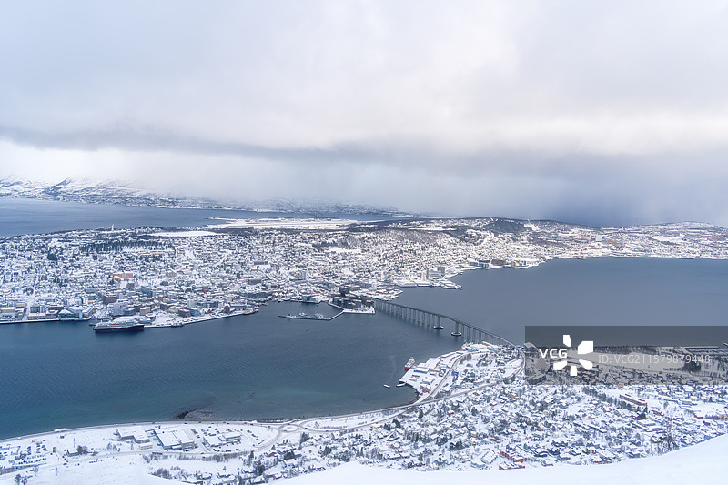 冬天挪威特洛姆瑟冬天暴风雪图片素材