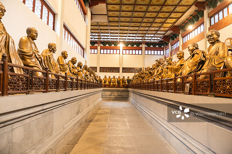 杭州西湖灵隐寺五百罗汉堂图片素材