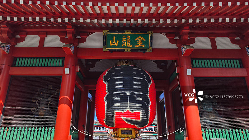 东京浅草寺，都内最古老寺院，始建于 628 年，雷门壮观，仲见世街热闹，五重塔耸立，尽显江户风情与佛图片素材
