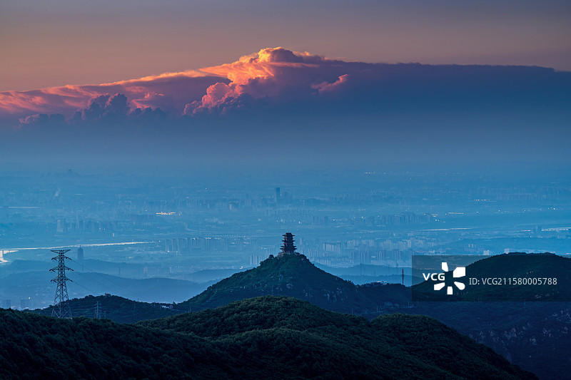 北京定都阁日出图片素材