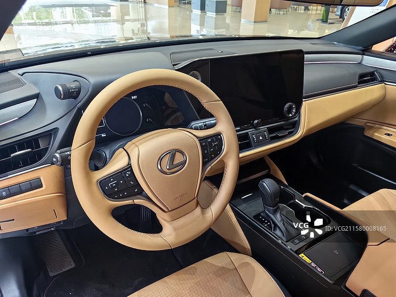 雷克萨斯2025款ES200中控图片素材