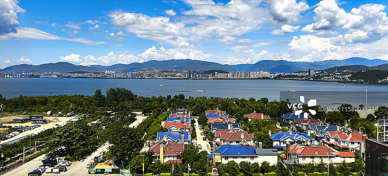 仲夏风云图片素材