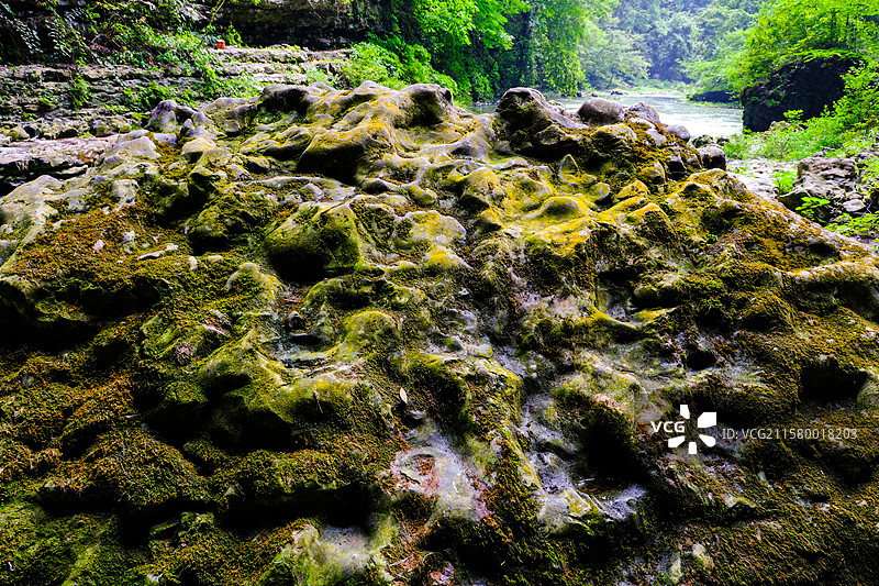 中国贵州省贵阳市开阳县香火岩风景名胜区，香火岩景区，吐云洞，南贡河，喀斯特溶洞风光图片素材