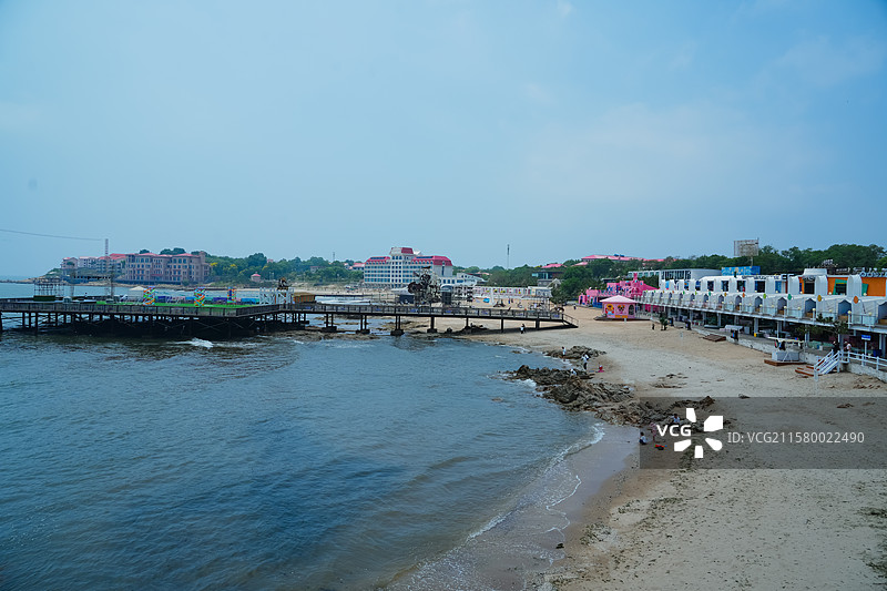 河北省秦皇岛市北戴河区碧螺塔海上酒吧公园图片素材
