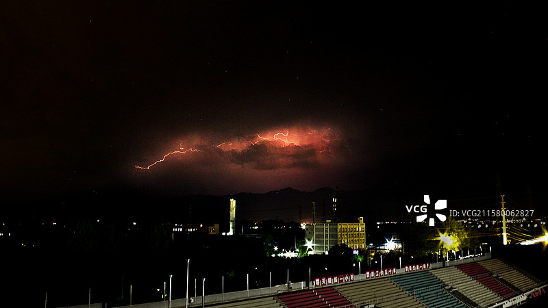 红色诡异图片素材