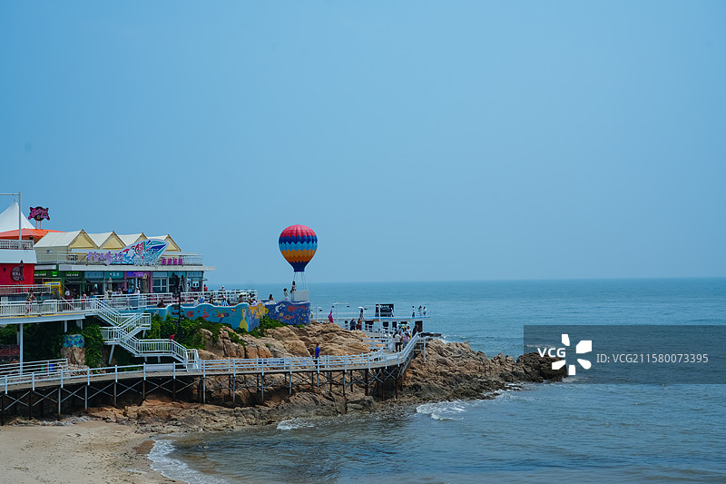 河北省秦皇岛市北戴河区碧螺塔海上酒吧公园图片素材