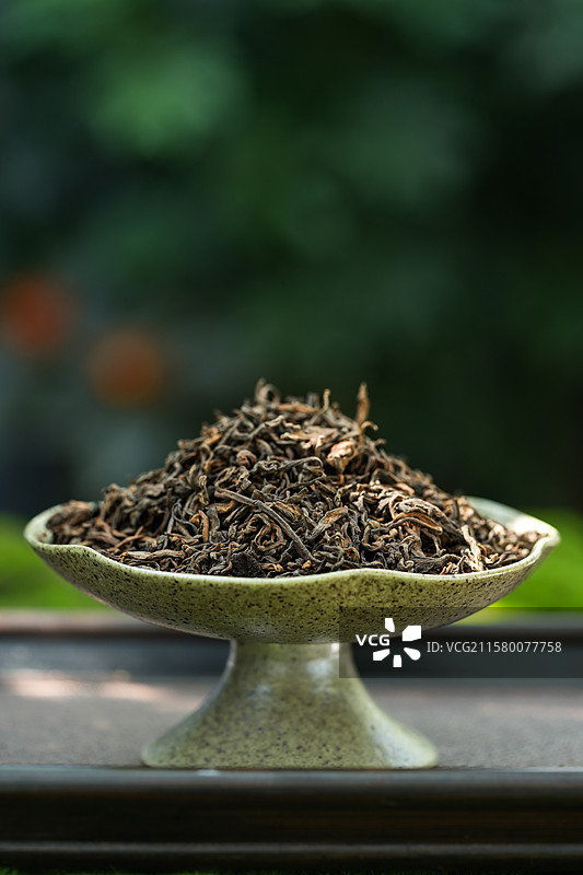 室内拍摄的普洱茶熟茶图片素材