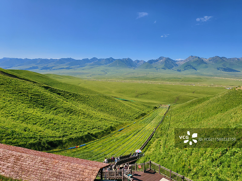 那拉提空中草原滑草道图片素材