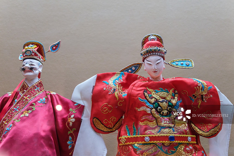 现代漳州布袋木偶文丑和状元，福建博物院藏，闽南台湾地区布袋戏又称布袋木偶戏、手操傀儡戏、手袋傀儡戏图片素材