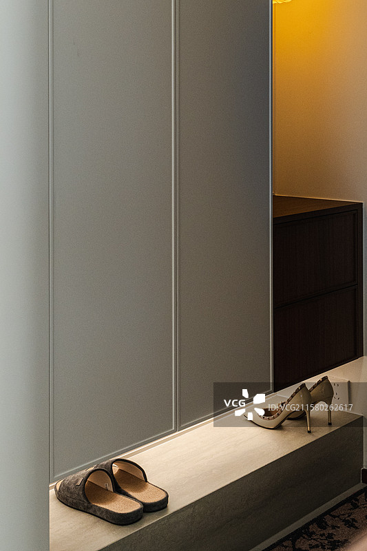 室内装修落地拍摄图片素材