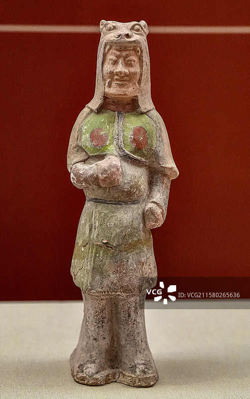 唐代 彩绘红陶武士俑 昭陵博物馆图片素材