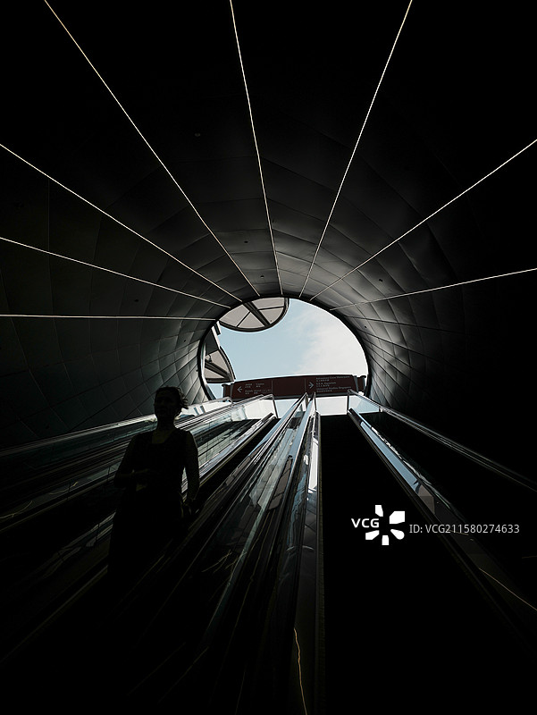 通往新加坡环球影城的扶梯图片素材