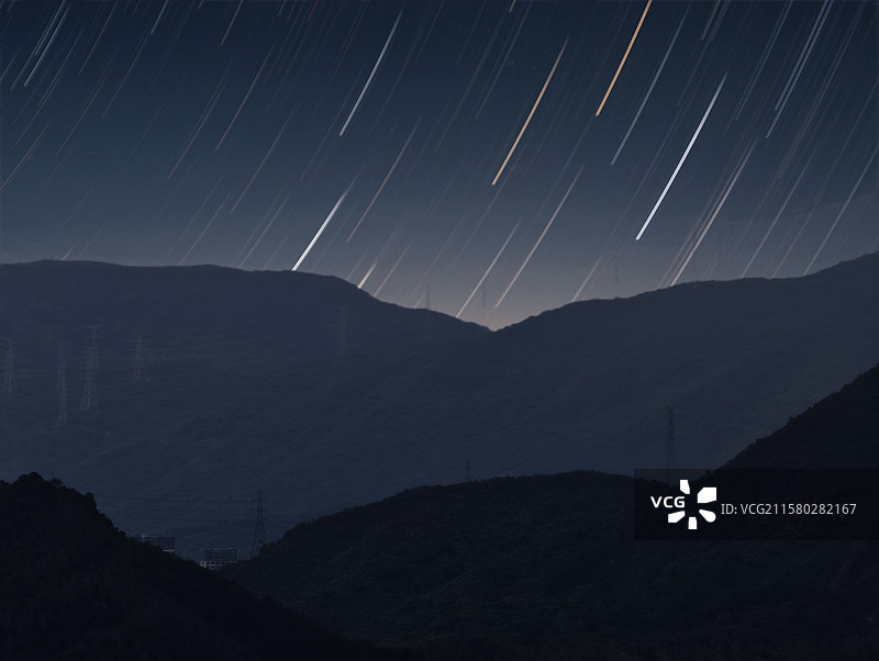 夜空映衬下的剪影景观图片素材