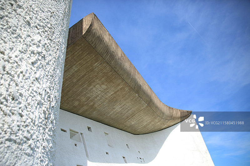 勒·柯布西耶法国朗香教堂：光与自然的耳朵图片素材