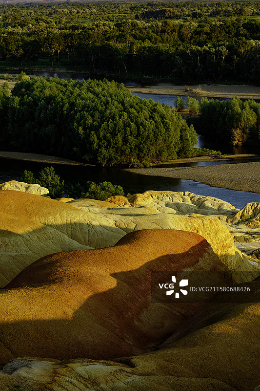 额尔齐思河五彩滩图片素材