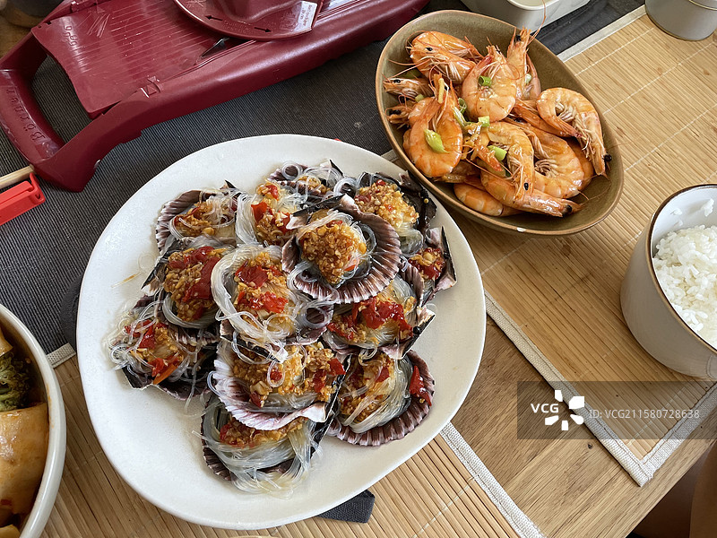 欧洲 留学生 自己做饭图片素材