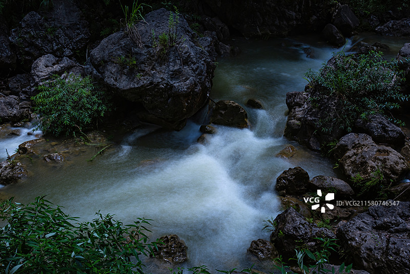 溪流图片素材