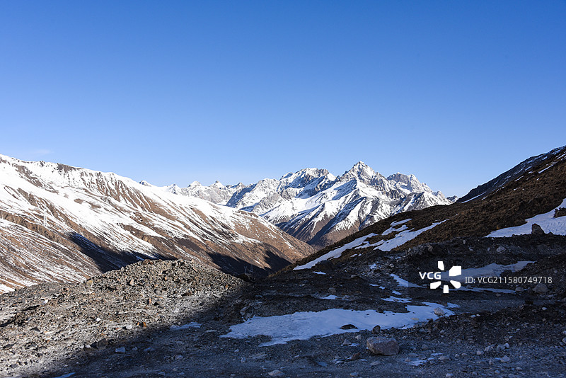 巴郎山图片素材