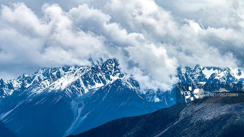 梅里雪山风光图片素材