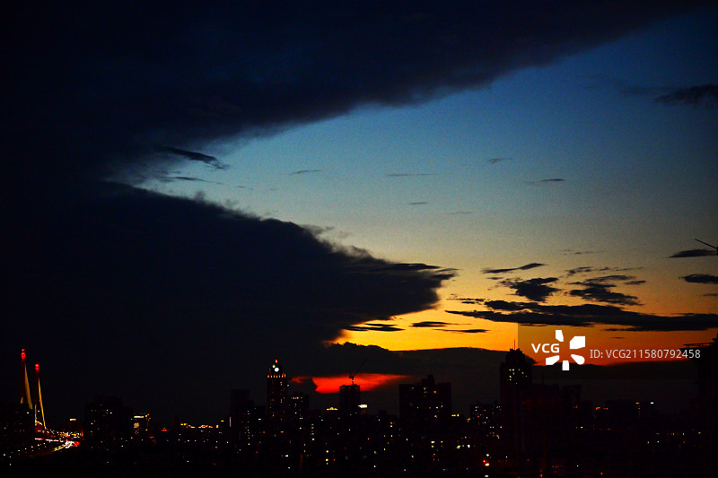 琦丽晚霞图片素材