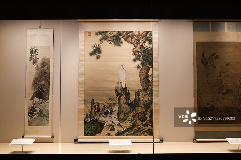 嵩献英芝图轴清代郎世宁万物和生画展故宫博物院藏动物题材绘画特展图片素材