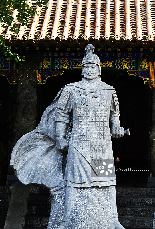 江苏省徐州市项羽戏马台景区项羽石像图片素材