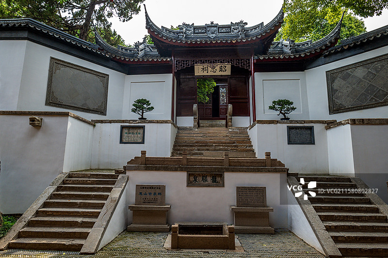 无锡惠山镇昭忠祠及龙眼泉图片素材