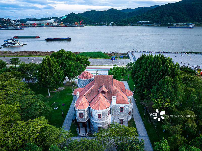 航拍武穴市广济时光景区，武穴滨江公园，饶汉祥旧居图片素材