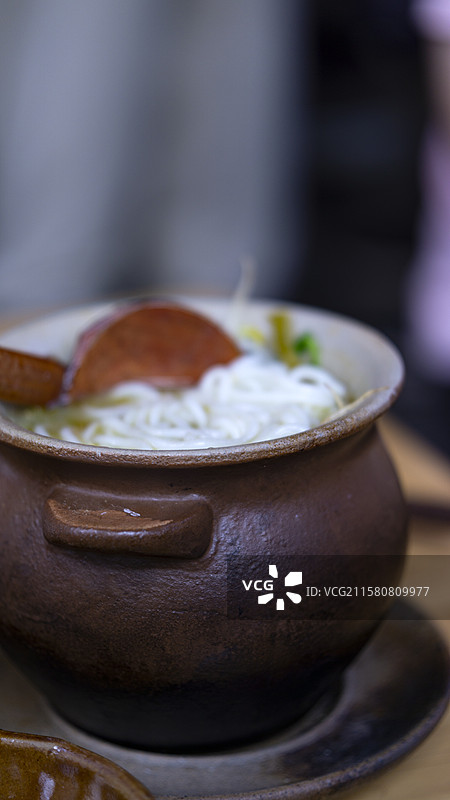 云南罐罐米线图片素材