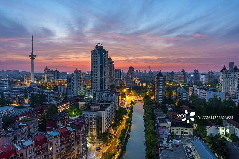 紫琅朝霞图片素材