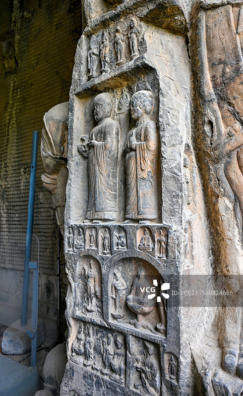 河南省洛阳市世界文化遗产龙门石窟图片素材